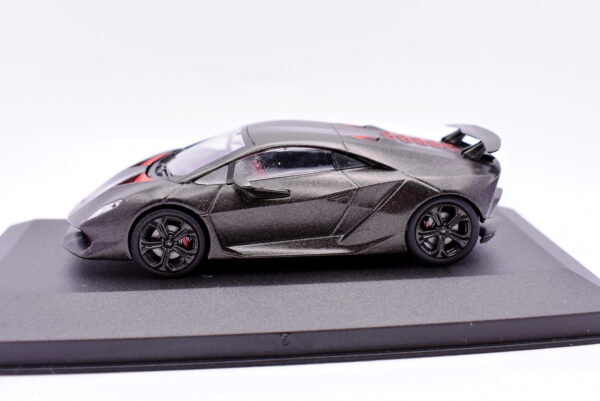 Modellino Auto Scala 1:43 Lamborghini Sesto Elemento modellismo statico - immagine 2