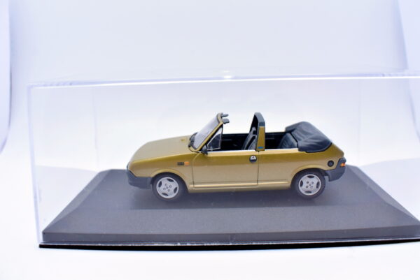 Modellino auto scala 1:43 FIAT Ritmo Cabrio Bertone diecast modellismo statico - immagine 5