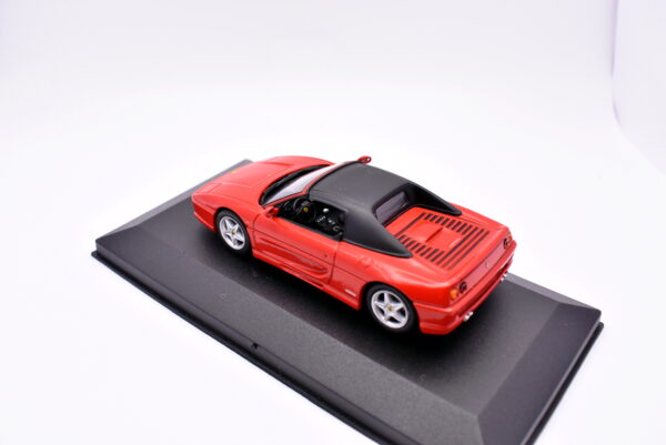 Modellino auto scala 1:43 Ferrari F355 Softtop Minichamps diecast modellismo da collezione - immagine 4