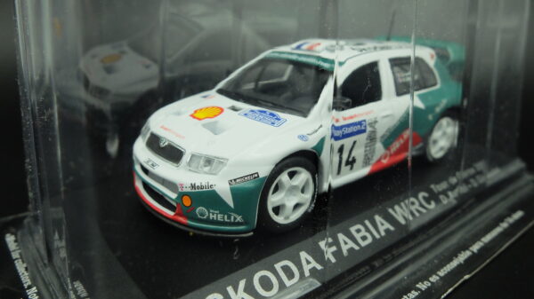 Modellino auto rally scala 1:43 Skoda Fabia WRC diecast modellismo statico - immagine 3