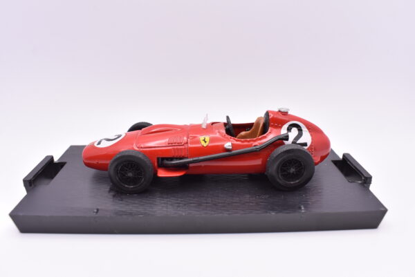 Modellino auto formula 1 f1 scala 1:43 Ferrari D246 Brumm diecast modellismo - immagine 2