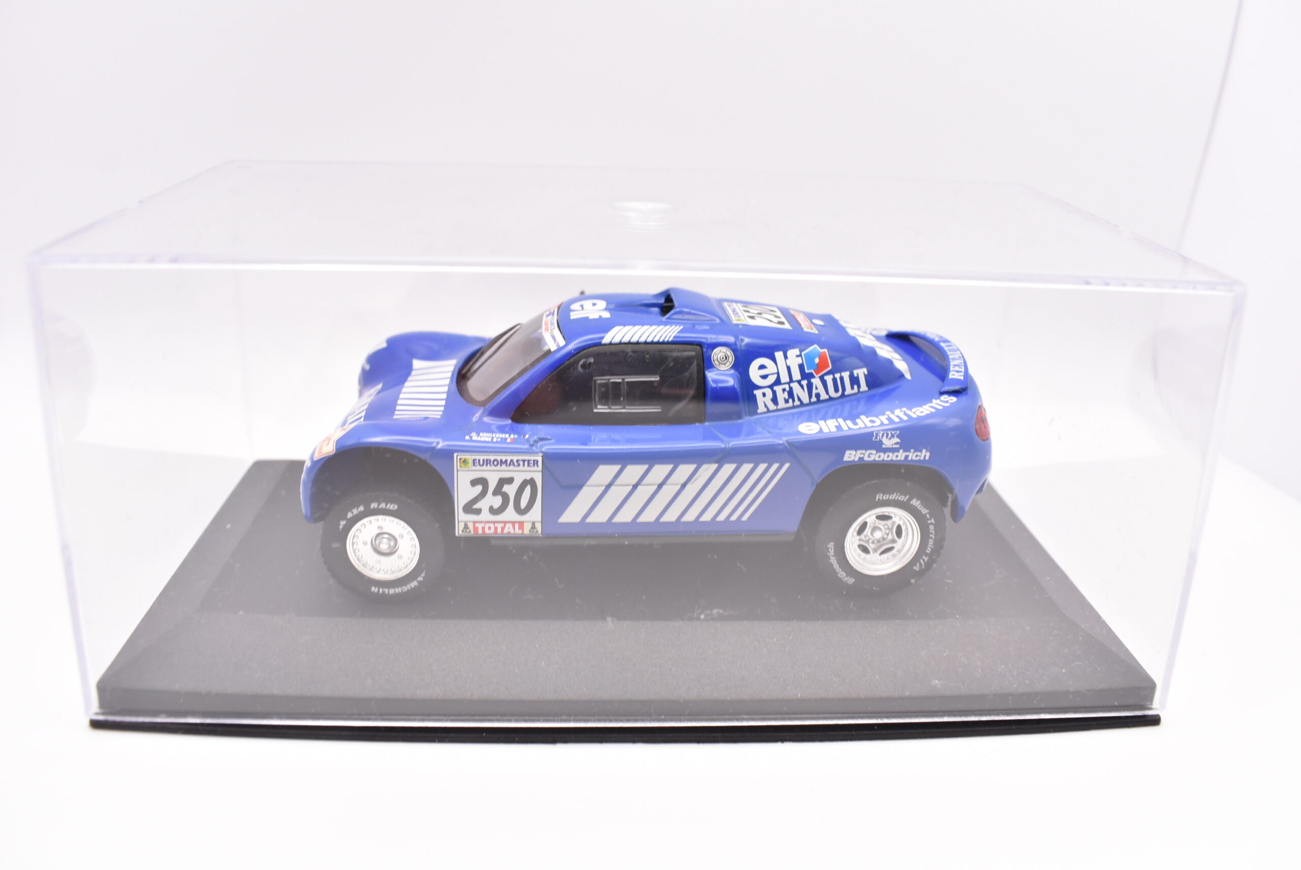 Modellino auto rally scala 1:43 Megane Schlesser Renault diecast modellismo statico - immagine 5