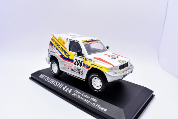 Modellino auto rally scala 1:43 Mitsubishi 4x4 diecast modellismo statico - immagine 3