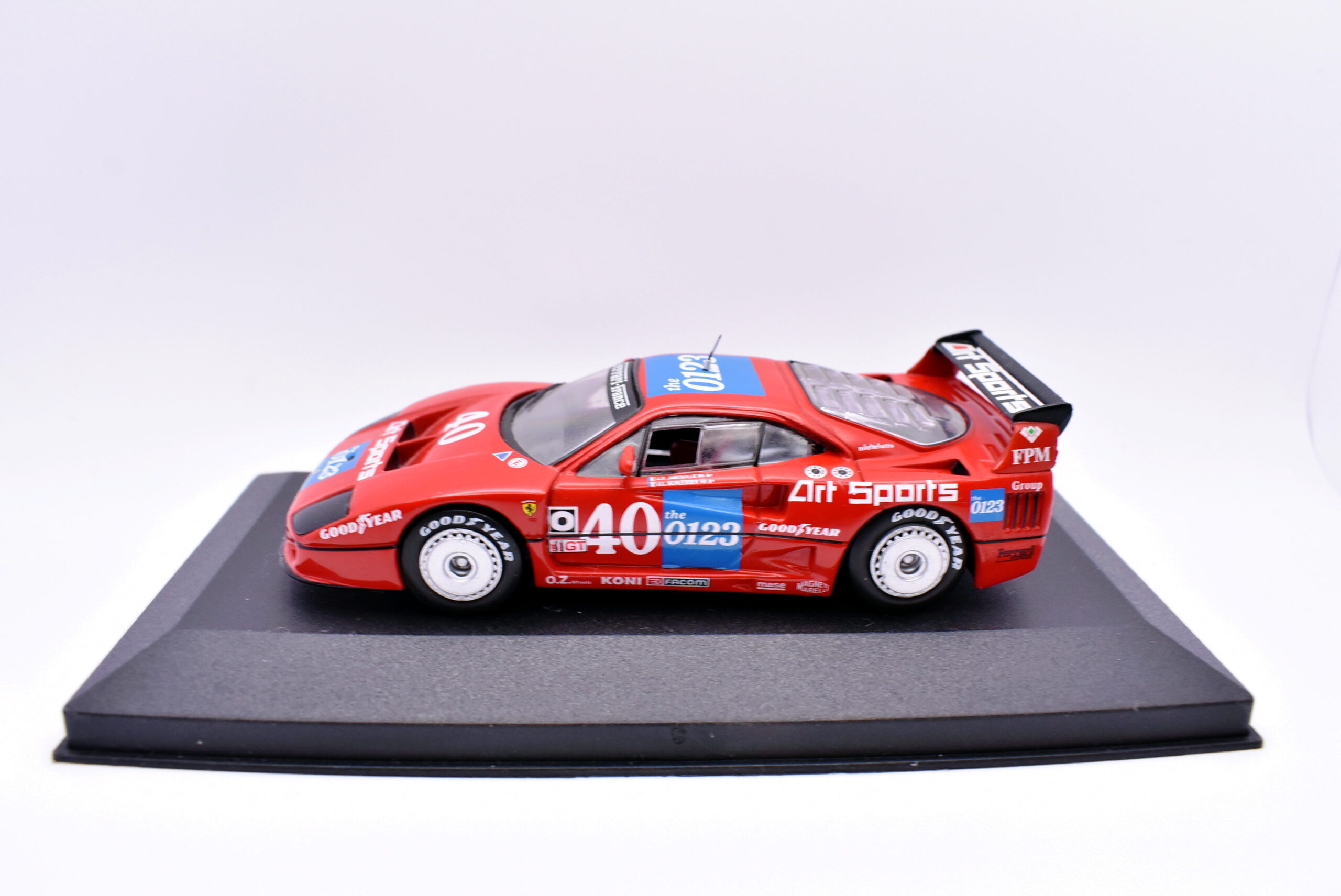Modellino auto Ferrari F40 racing collection 1:43 diecast modellismo