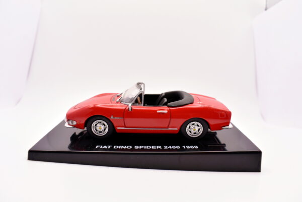 Modellino auto scala 1:43 Fiat Dino Spider 2400 diecast modellismo statico - immagine 2
