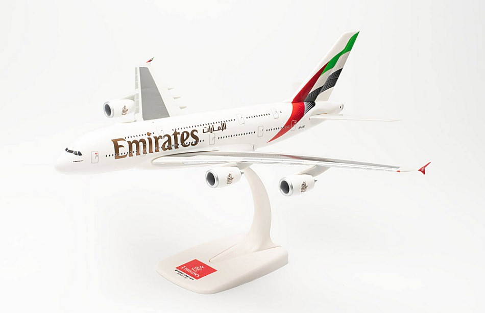 EMIRATES AIRBUS A380 REAL MADRID (2018) scala 1:250 HERPA HE612142