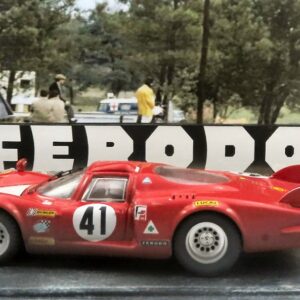 Modellino auto scala 1:43 Best Model racing ALFA ROMEO 332 N.41 24 H LE MANS 1968 NINO VACCARELLA modellismo statico