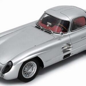 Modellino auto scala 1:12 Schuco  MERCEDES 300 SLR UHLENHAUT COUPE modellismo statico collezione
