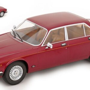 Modellino auto scala 1:18 JAGUAR XJ SERIES III RED modellismo statico collezione
