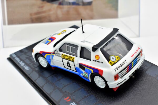 modellino auto rally scala 1:43 Peugeot 205 T16 collezione - immagine 3