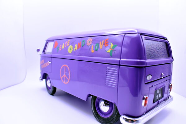 Modellino auto scala 1:19 VW Combi Solido diecast modellismo da collezione - immagine 3