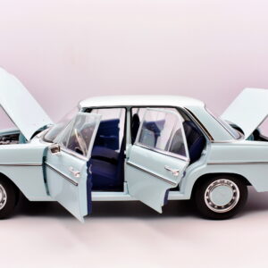 Modellino auto scala 1:18 Mercedes Benz 200 NOREV modellismo da collezione