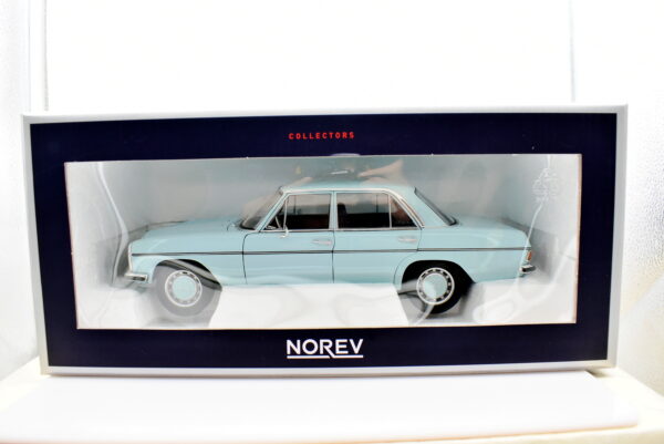 Modellino auto scala 1:18 Mercedes Benz 200 NOREV modellismo da collezione - immagine 6