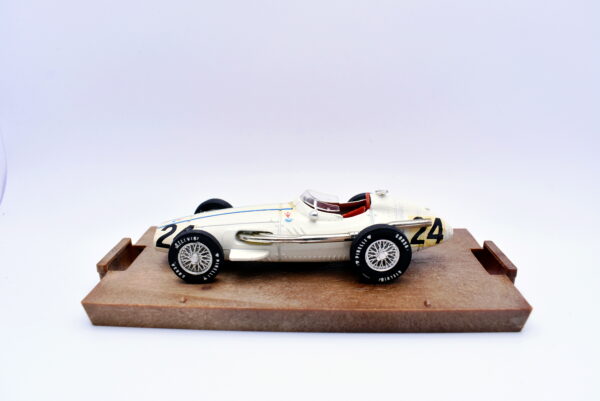 Modellino auto Formula 1 f1 scala 1:43 Maserati 250 F Brumm diecast modellismo - immagine 3