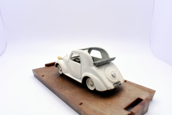 Modellino auto scala 1:43 Simca 5 Brumm diecast modellismo statico - immagine 4