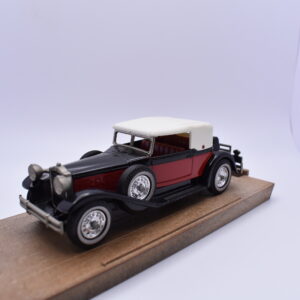 Modellino auto scala 1:43 Packard victoria Y 15 diecast modellismo statico