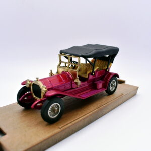 Modellino auto scala 1:43 Thomas flyabout Y 12 diecast modellismo statico