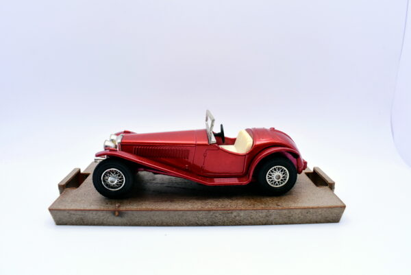 Modellino auto scala 1:43 Riley MPH Y 3 diecast modellismo statico - immagine 2