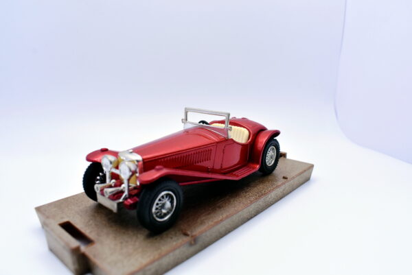 Modellino auto scala 1:43 Riley MPH Y 3 diecast modellismo statico