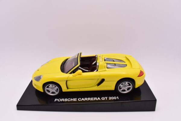 Modellino auto scala 1:43 Porsche Carrera GT diecast modellismo statico
