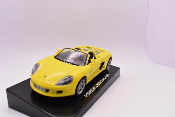 Modellino auto scala 1:43 Porsche Carrera GT diecast modellismo statico - immagine 3