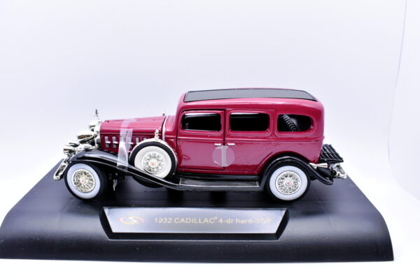 Modellino auto Cadillac 4 dr hard Top scala 1:32 diecast modellismo collezione epoca solido - immagine 2
