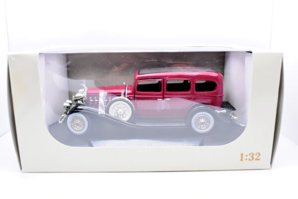 Modellino auto Cadillac 4 dr hard Top scala 1:32 diecast modellismo collezione epoca solido - immagine 4