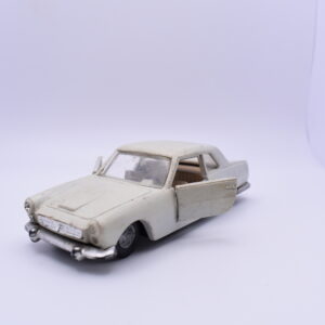 Modellino auto scala 1:41 lancia Flaminia coupe polytoys diecast modellismo statico