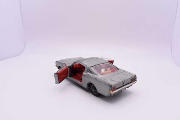 Modellino auto scala 1:43 ford mustang fastback 2+2 corgi toys diecast modellismo statico - immagine 4