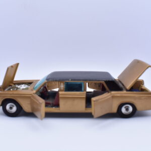 Modellino auto scala 1:43 Lincoln Continental corgi toys diecast modellismo statico usati