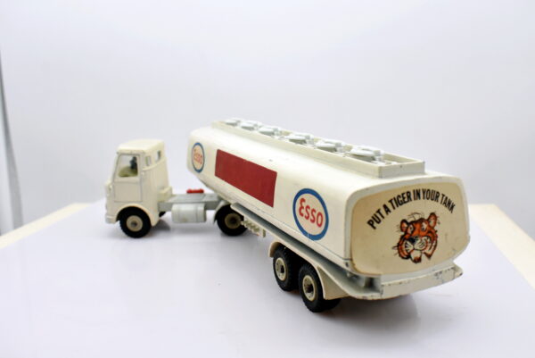 Modellino camion scala 1:43 Tanker AEC Esso dinky toys modellismo statico - immagine 4