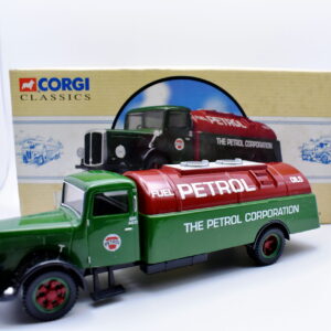 Modellino Camion scala 1:50 White petrol tanker the petrol corporation Corgi diecast modellismo da collezione