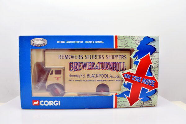 Modellino Camion scala 1:50 Austin luton van brewer & turnbull Corgi diecast modellismo da collezione - immagine 2