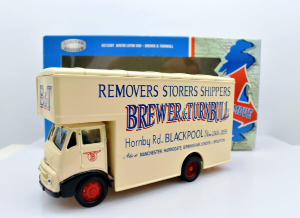 Modellino Camion scala 1:50 Austin luton van brewer & turnbull Corgi diecast modellismo da collezione