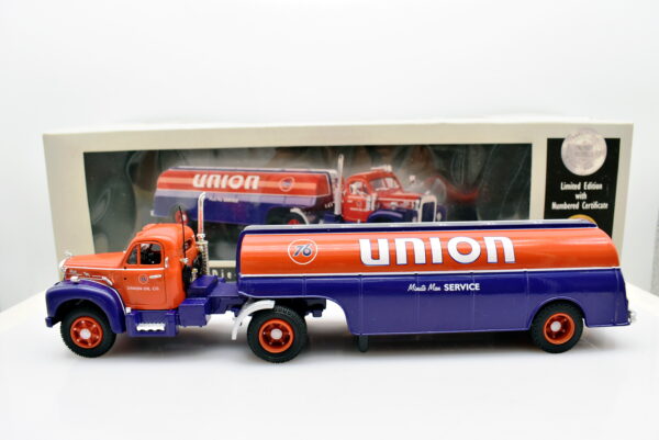 Modellino Camion scala 1:50 Mack B series union 76 tanker Corgi diecast modellismo da collezione - immagine 3