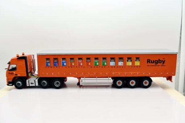 Modellino Camion scala 1:50 Volvo fm low curtainside Rugby Corgi diecast modellismo da collezione - immagine 3