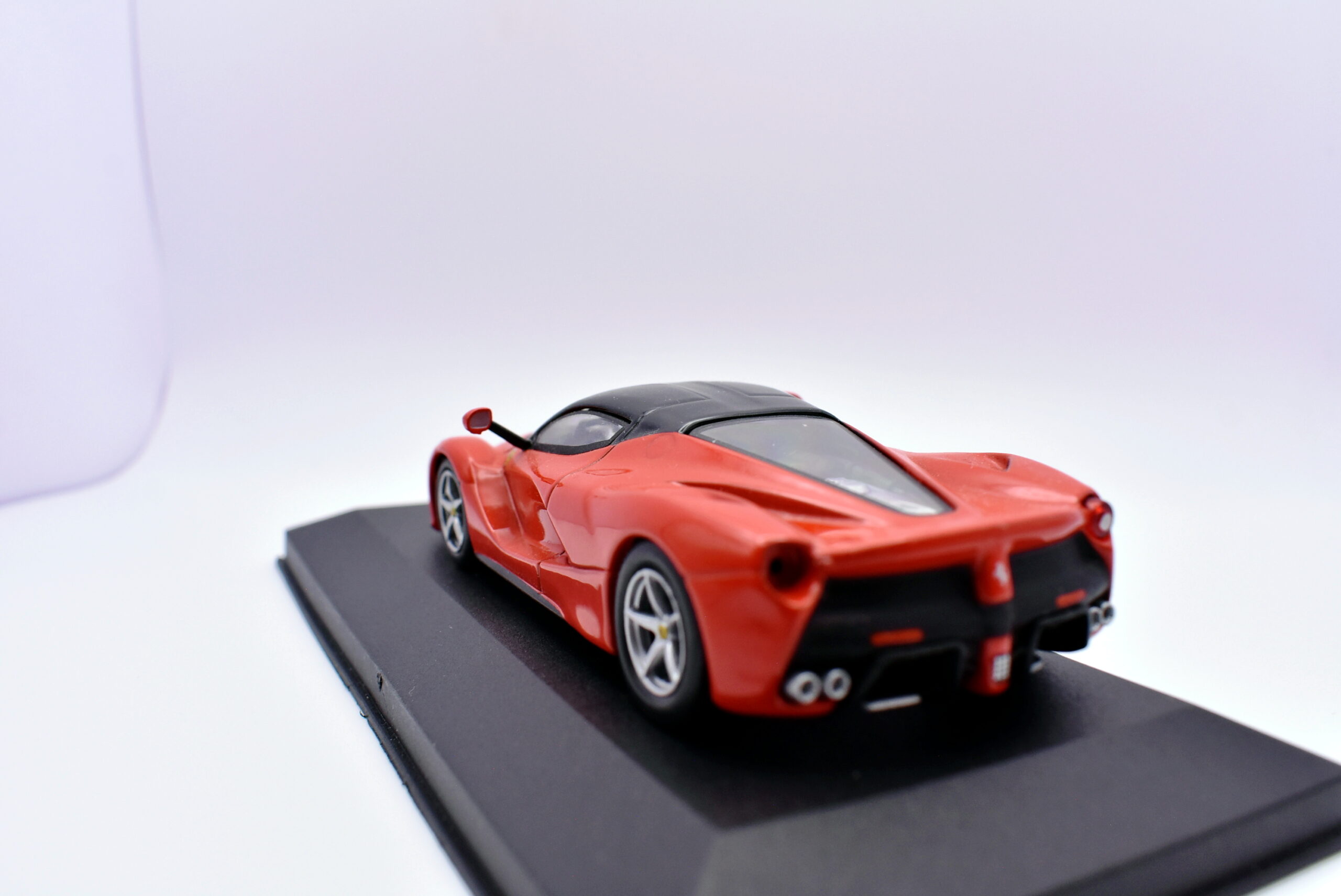 Modellino auto scala 1:43 Ferrari La ferrari IXO diecast modellismo da collezione - immagine 4