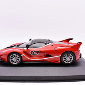 Modellino auto scala 1:43 Ferrari FXX K IXO diecast modellismo da collezione