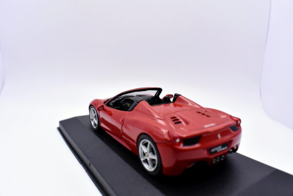 Modellino auto scala 1:43 Ferrari 458 spider IXO diecast modellismo da collezione - immagine 4