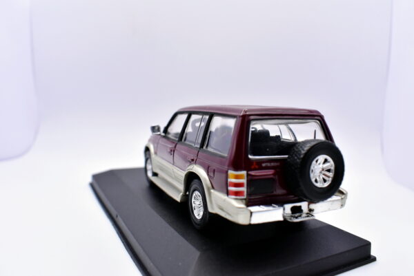 Modellino auto scala 1:43 Mitsubishi Pajero diecast modellismo statico - immagine 5