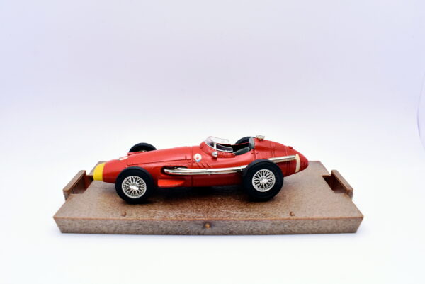Modellino auto Formula 1 f1 scala 1:43 Maserati 250F Brumm diecast modellismo - immagine 2