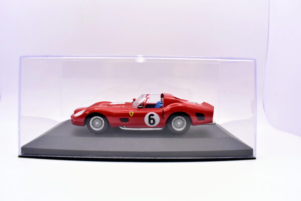 Modellino auto Ferrari 330 TR racing collection 1:43 diecast modellismo - immagine 2