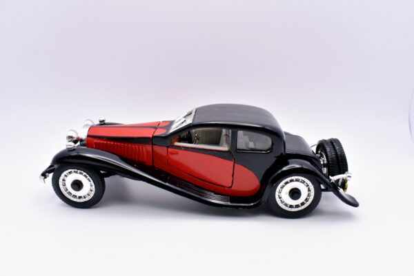 Modellino auto scala 1:43 Bugatti modello T50 5000c Rio diecast modellismo statico usati - immagine 2