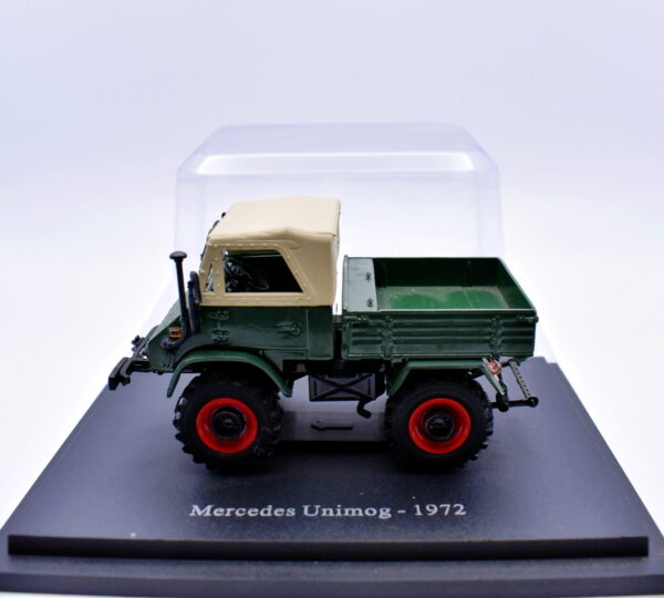 modellino trattore scala 1:43 Mercedes Unimog diecast edicola da collezione modellismo