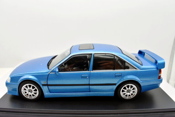 modellino auto opel mega Evolution 500 scala 1:24 collezione modellismo - immagine 3