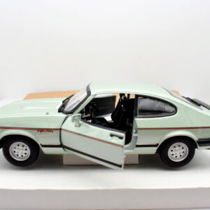 Modellino auto scala 1:24 Ford capri Burago diecast modellismo da collezione