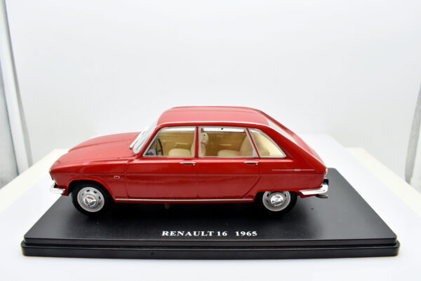 Modellino auto scala 1:24 Renault 16 diecast collezione modellismo - immagine 2