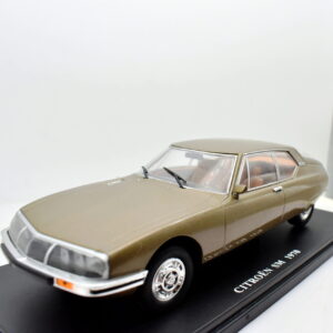 Modellino auto scala 1:24 citroen SM diecast collezione modellismo