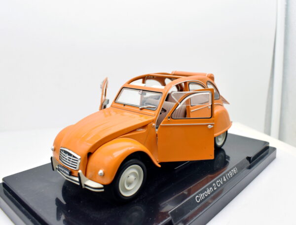 modellini auto scala 1:24 Citroen 2 CV 4 quattroruote collection modellismo car