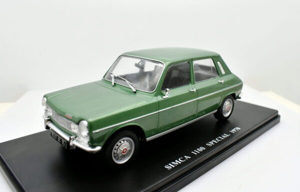 Modellino auto Simca 1100 special scala 1:24 diecast collezione modellismo statico